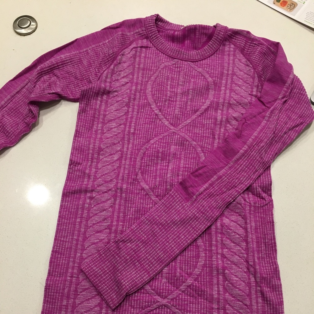 lululemon long sleeve crew size 2 color plum